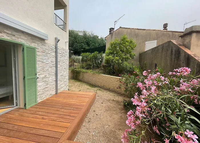 Superbe Neuf Centre 6 Personnes Calme Avec Jardin Apartment *