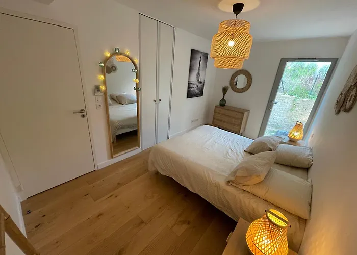 Superbe Neuf Centre 6 Personnes Calme Avec Jardin * Sainte-Maxime