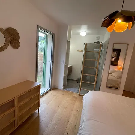 Superbe Neuf Centre 6 Personnes Calme Avec Jardin