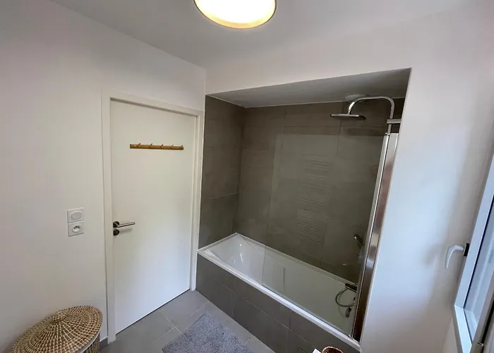 Superbe Neuf Centre 6 Personnes Calme Avec Jardin Σαιντ-Μαξίμ